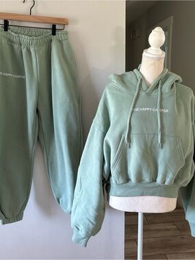 Sage Green 'THE HAPPY CAMP3R' Hoodie & Sweatpants Set size large